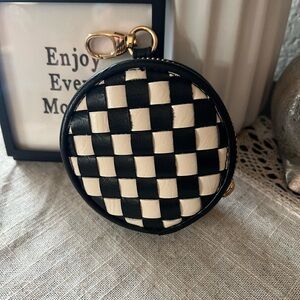 Black and White Checkered zip coin purse